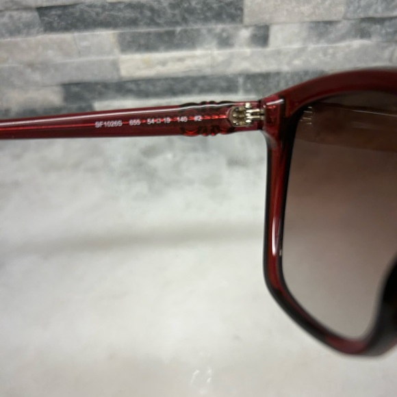 Salvatore Ferragamo Sunglasses NEW - Picture 4 of 10